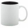 Gravure laser sur mug blanc et noir