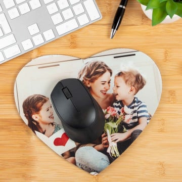 Tapis de souris coeur à customiser avec une photo