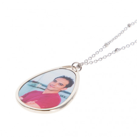 Collier photo en forme d'ovale