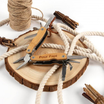 Pince multifonction bois texte gravé