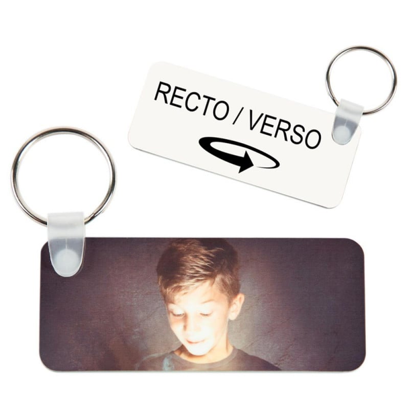 Porte clef rectangulaire à personnaliser avec vos photos, un message et nos  motifs.