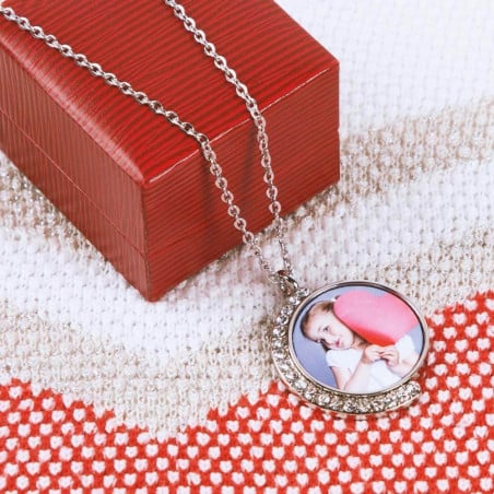 Pendentif rond avec strass photo