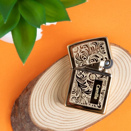 Briquet Zippo Venitian doré