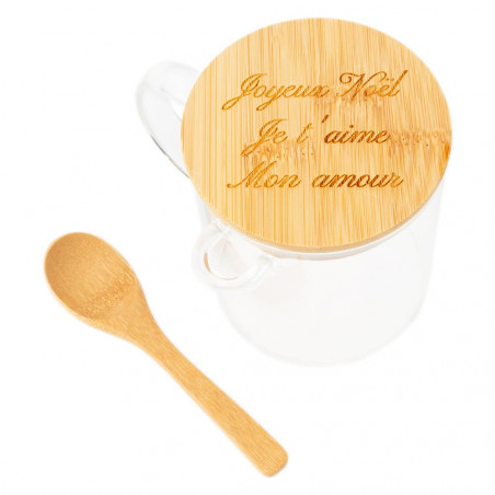 Tasse en verre gravée