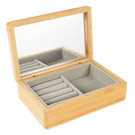 Intérieur de la boite en bois pour bijoux