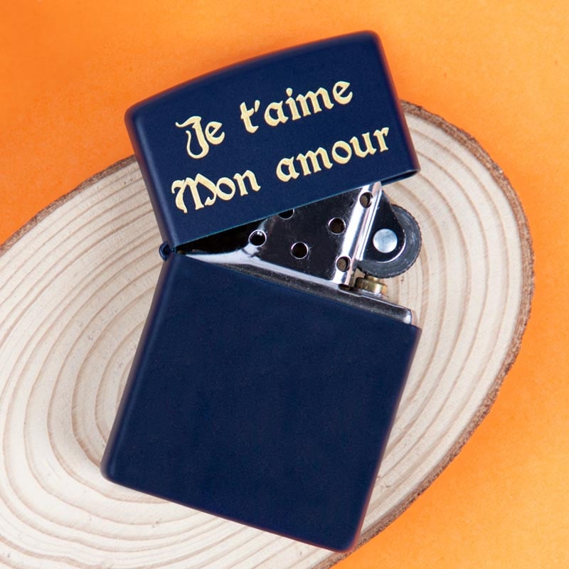 Zippo marine mat avec gravure