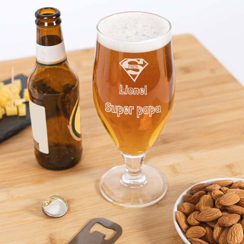 Chope de bière personnalisée avec nom