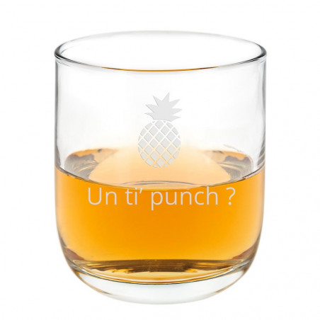 Verre rhum gravé