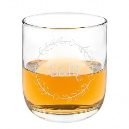 Verre à rhum unique avec cadre rond cœur