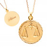 Pendentif plaqué or balance personnalisé