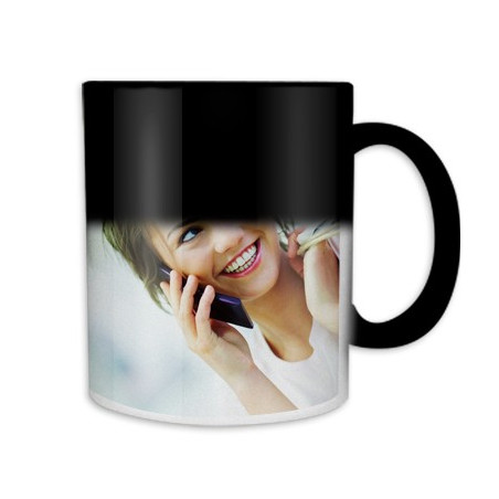 Mug magique noir personnalisé photo
