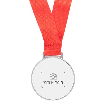 Médaille de sport bord argenté à personnaliser