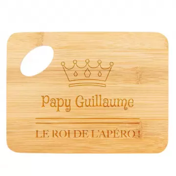 Petite planche à découper personnalisée "Le roi de l'apéro"