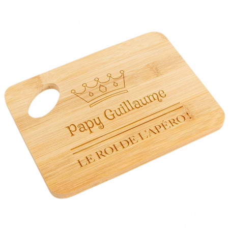Petite planche de cuisine le roi de l'apéro gravée