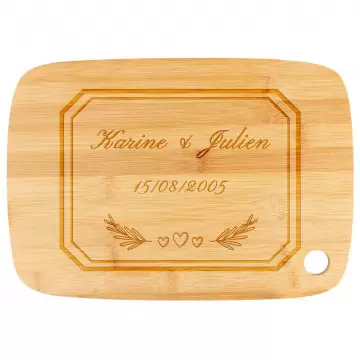 Planche de cuisine en bois personnalisée | Motif amour et texte gravé