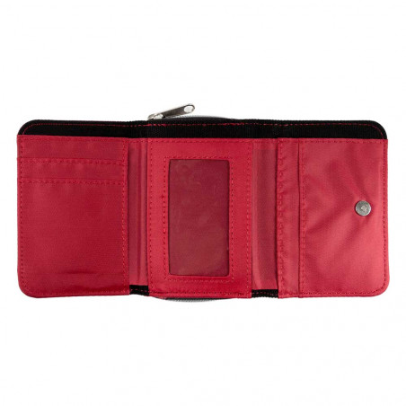 Intérieur du portefeuille rouge tissu