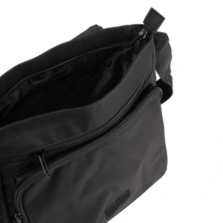 Intérieur du sac noir
