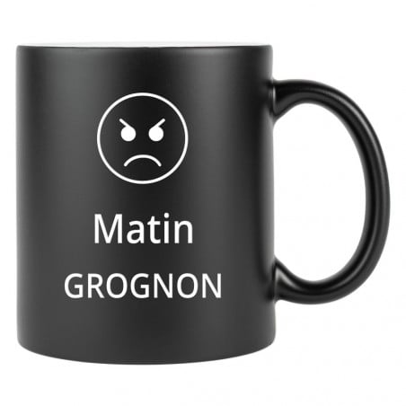 Tasse noire et blanche gravé