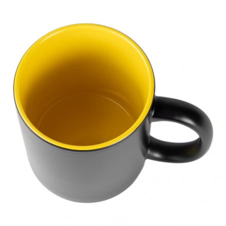 Tasse noire et jaune personnalisé
