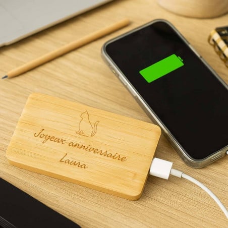 Batterie powerbank en bois