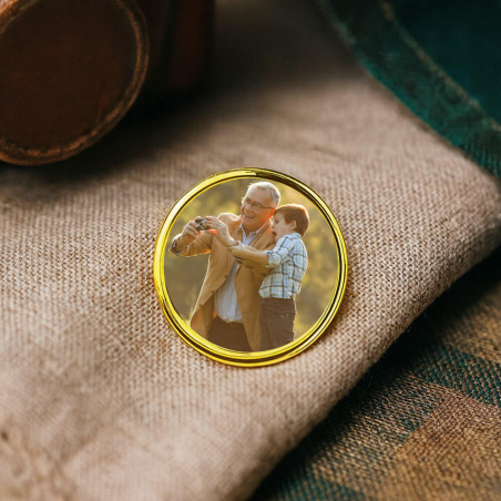 Pin's rond doré personnalisable