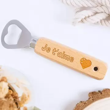Décapsuleur en bois personnalisé