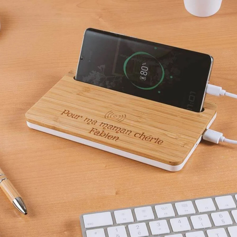Support smartphone avec chargeur