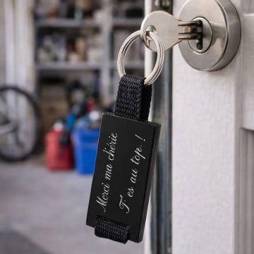 Porte clé aluminium noir gravé
