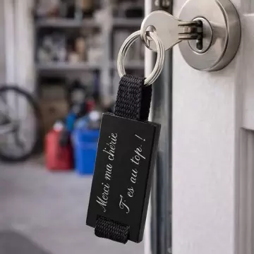 Porte clé aluminium noir gravé