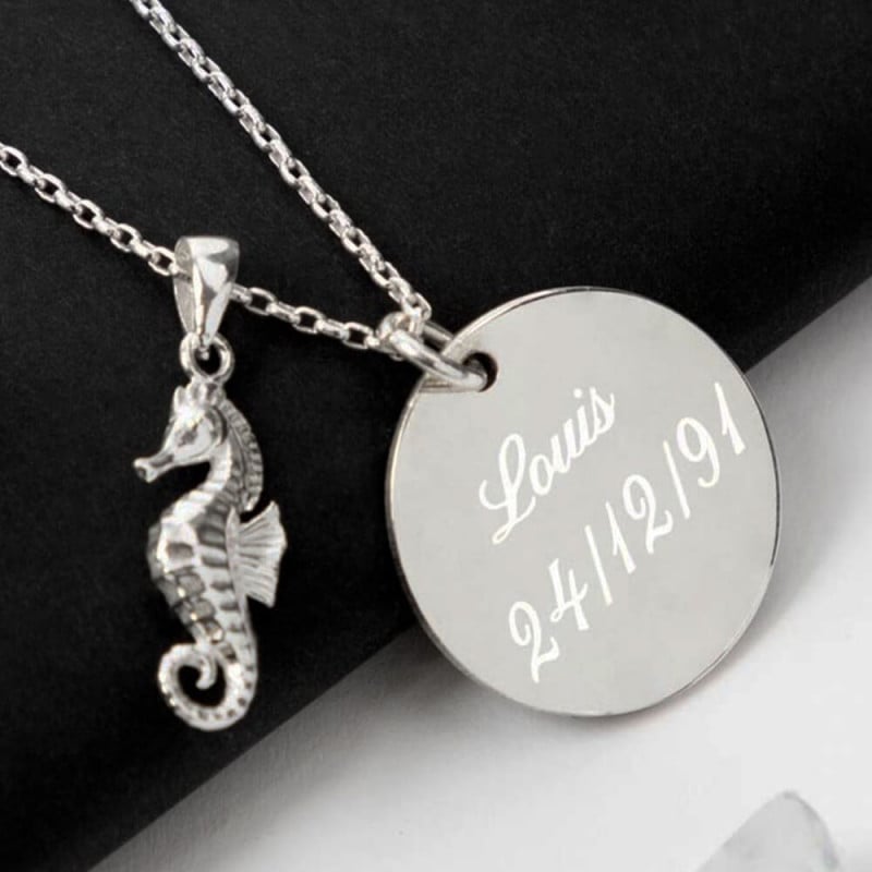 Pendentif hippocampe argenté personnalisé
