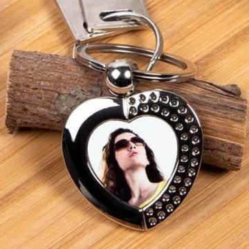 Porte clef cœur métal piqué personnalisé