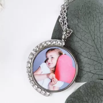 Collier strass rond personnalisé