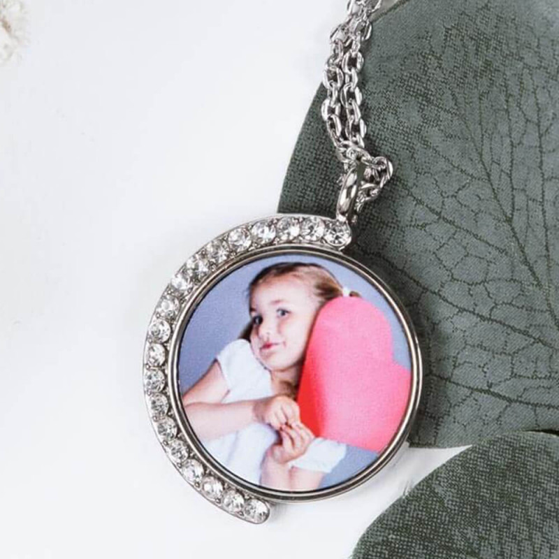 Collier strass rond personnalisé