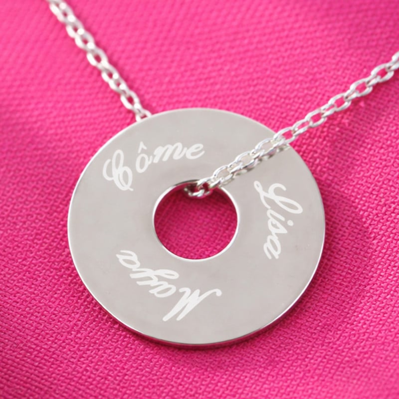 Collier disque en argent personnalisé