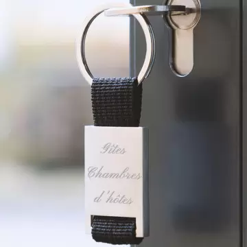 Porte clé métal et tissu personnalisé gravé