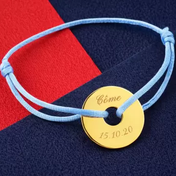 Bracelet cordon avec disque plaqué or gravure texte