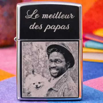 Briquet zippo gravé