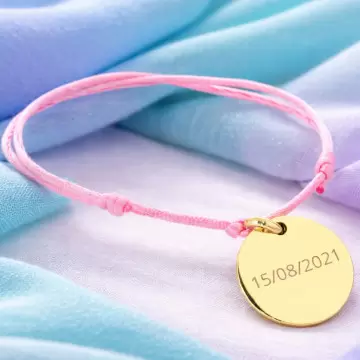 Bracelet médaillon rond plaqué or et cordon