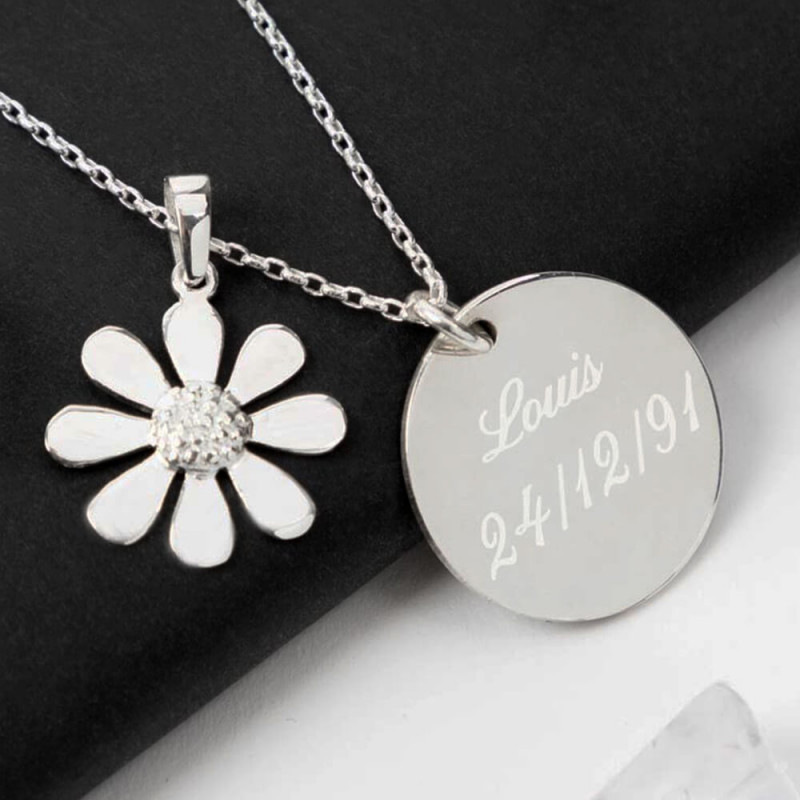 Collier marguerite gravé personnalisé