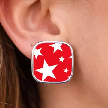 Boucles oreilles carrés clous personnalisé