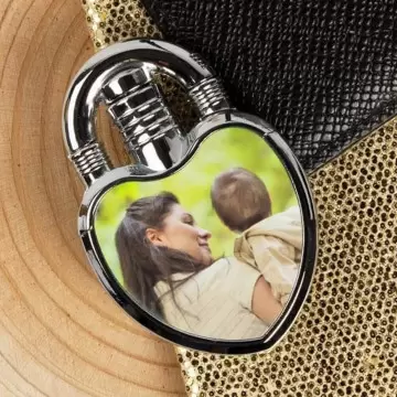 Briquet gaz cœur personnalisé
