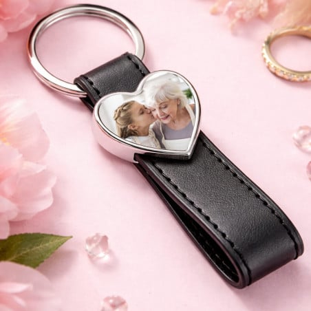 Porte clé cuir long cœur personnalisé