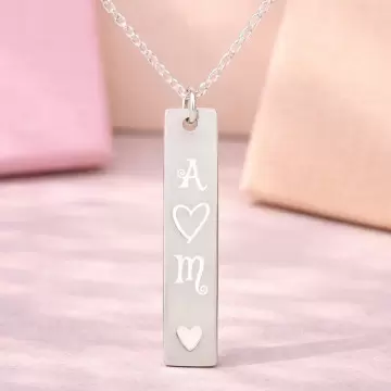 Collier plaque argent avec initiale gravée