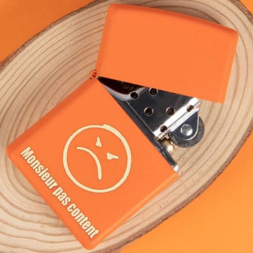 Briquet Zippo orange personnalisé