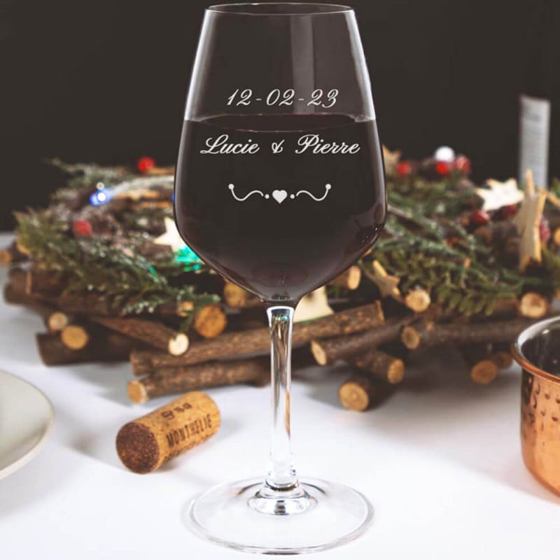 Verre à vin rouge cœur gravé personnalisé