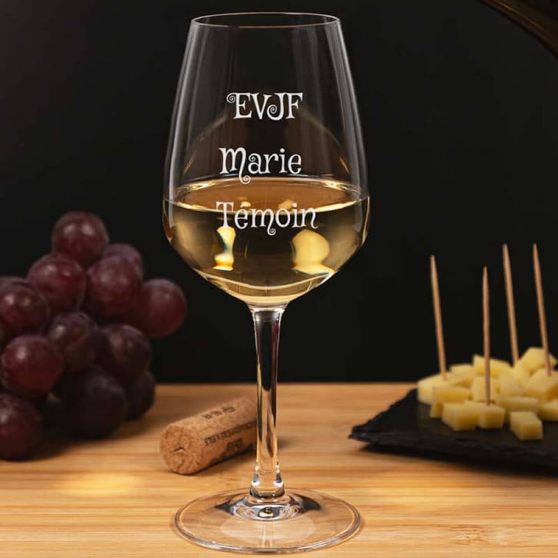 Verre à vin blanc gravé